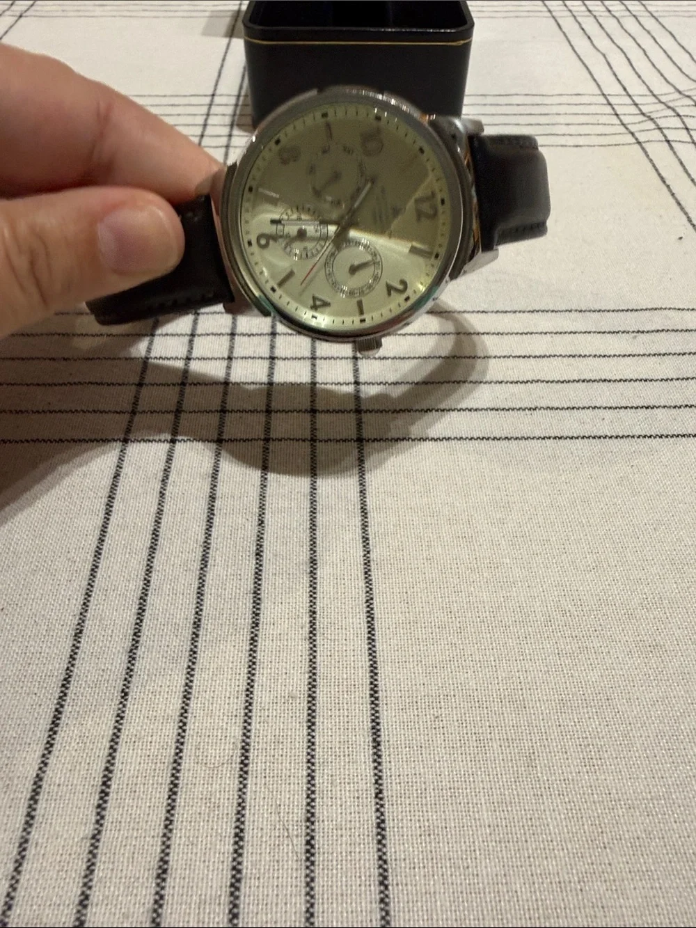 Danbury Mint Men's Black Leather Strap Watch with Cream Dial